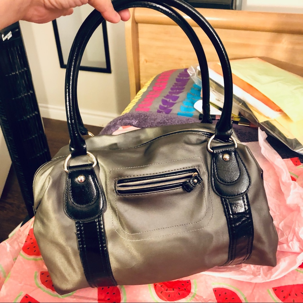 SALE 💜 Victoria’s Secret Shoulder Bag